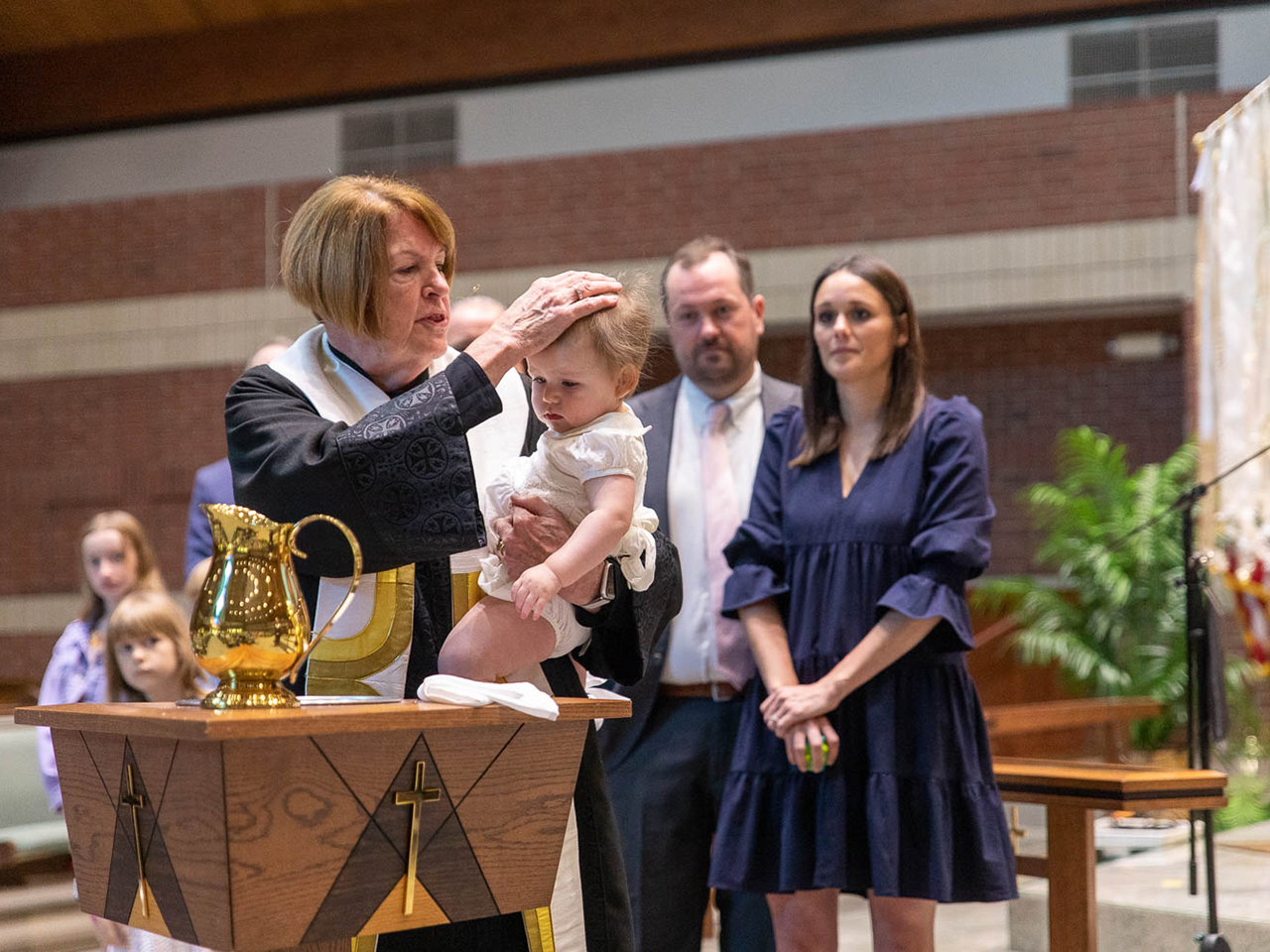 3K2A1802Baptism, Sanctuary, SUMC, Sunday morning