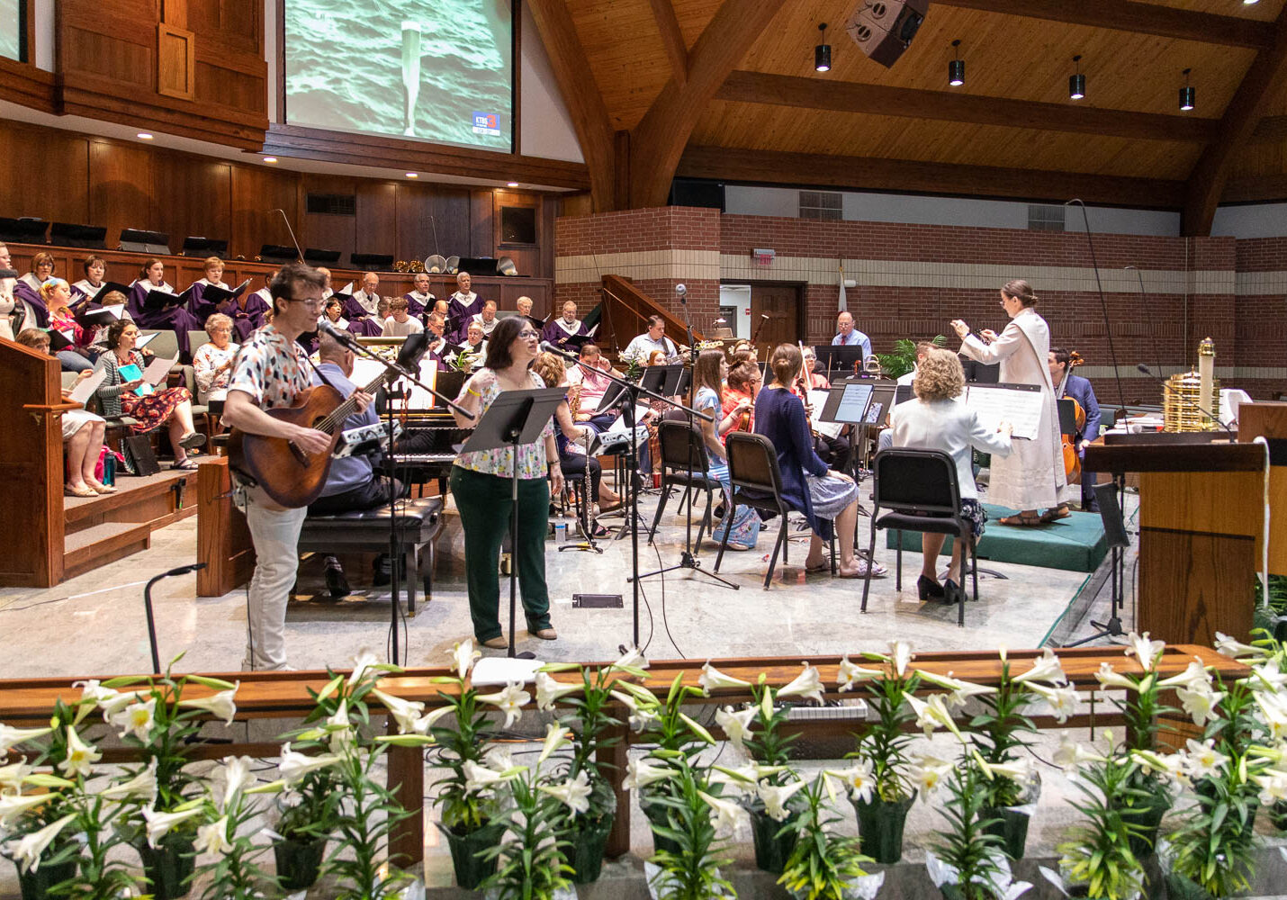 3K2A1544Easter Sunday, SUMC